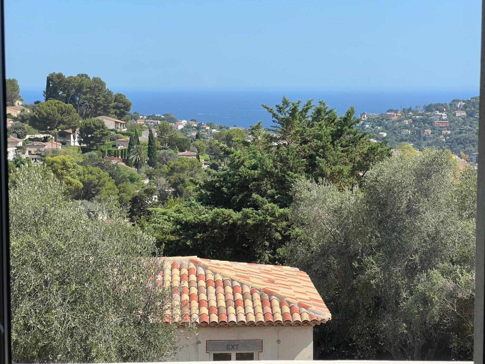 Bel Appartement Proche De Cannes 瓦洛里 外观 照片