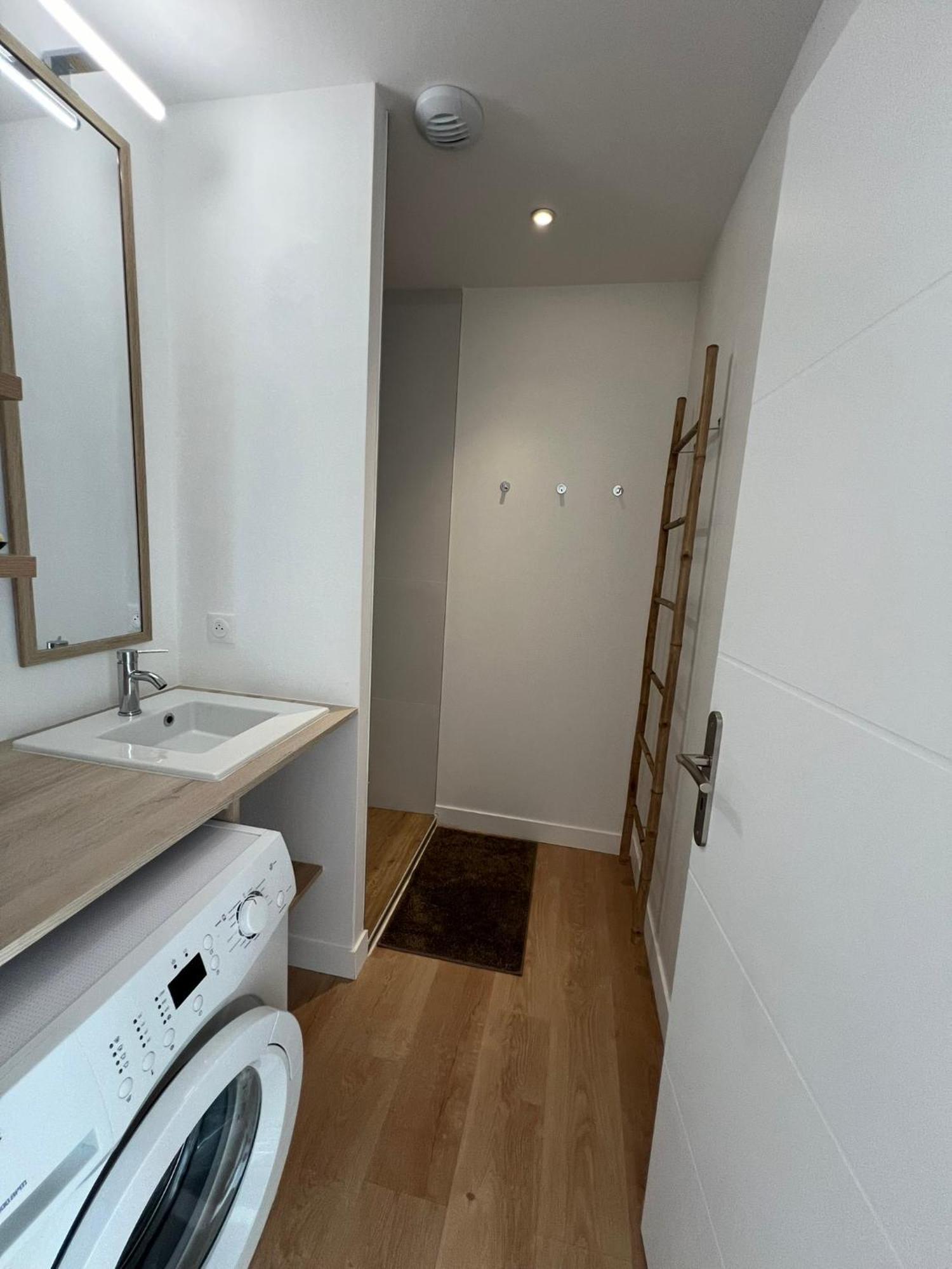 Bel Appartement Proche De Cannes 瓦洛里 外观 照片