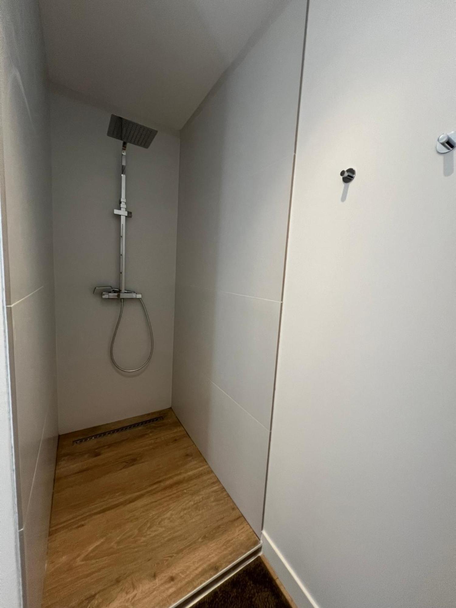 Bel Appartement Proche De Cannes 瓦洛里 外观 照片
