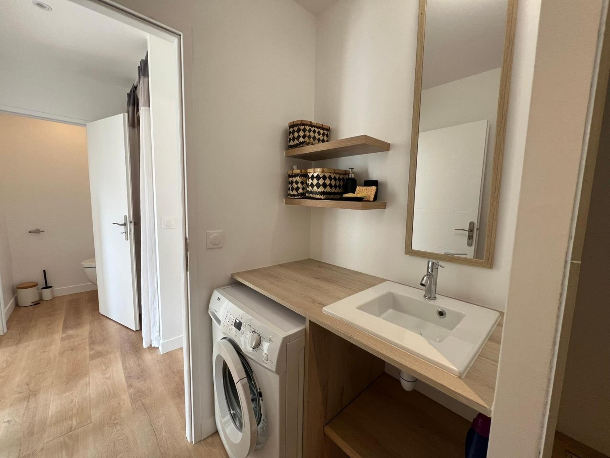 Bel Appartement Proche De Cannes 瓦洛里 外观 照片