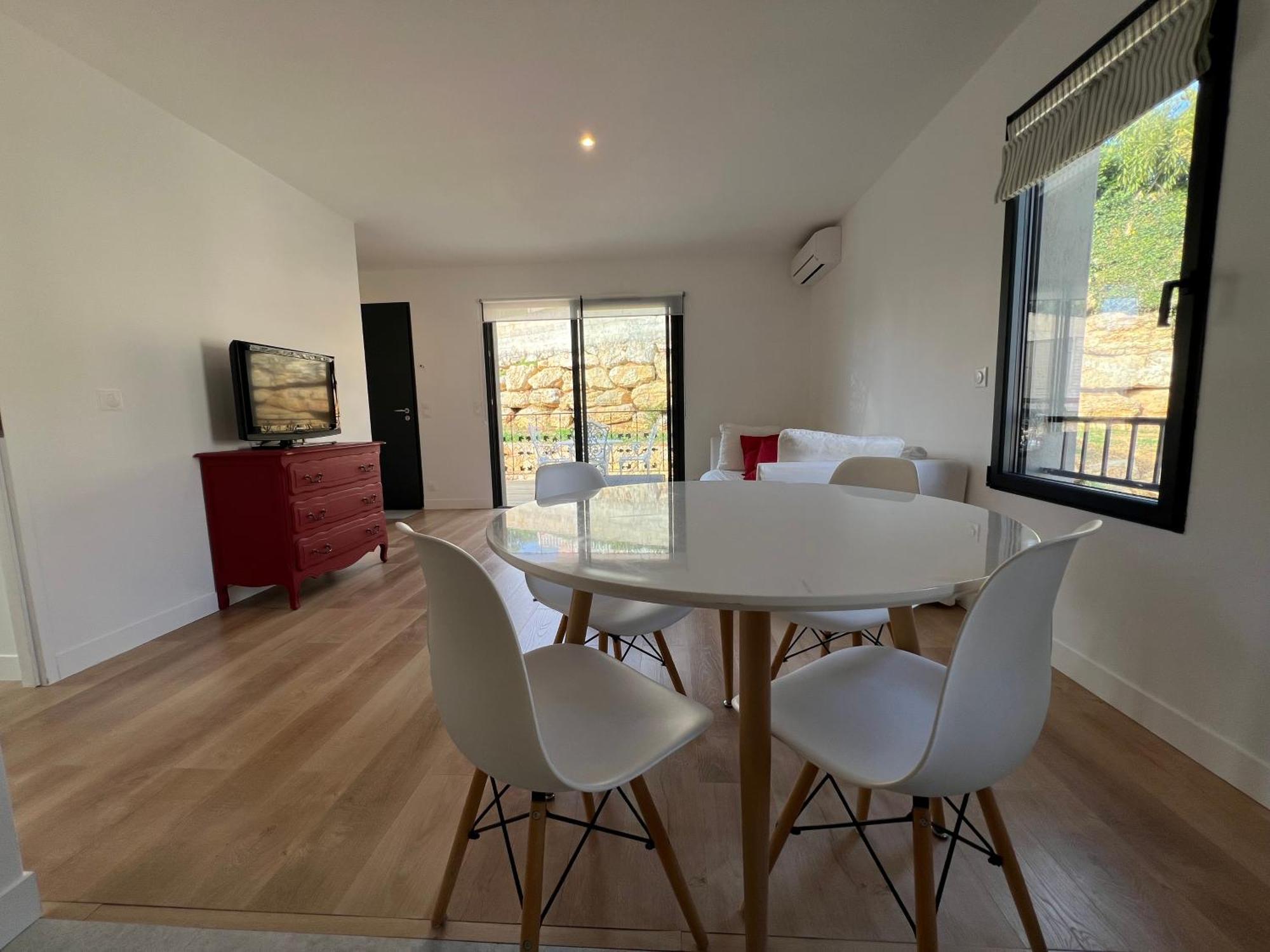 Bel Appartement Proche De Cannes 瓦洛里 外观 照片